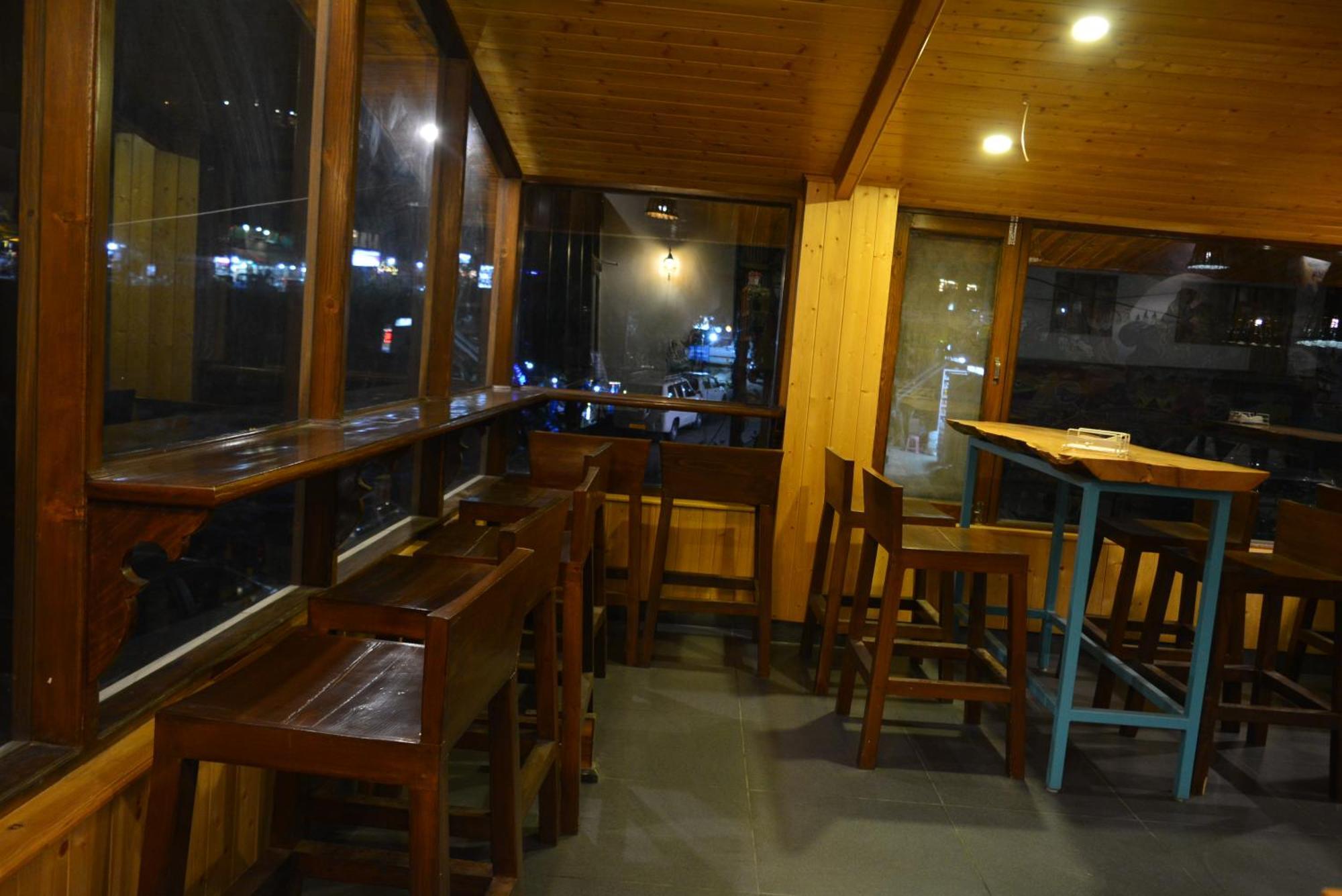 The Neelgiris Hotel Manali  Exterior photo